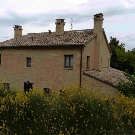 Campo Aperto Bed & Breakfast Belvedere Ostrense